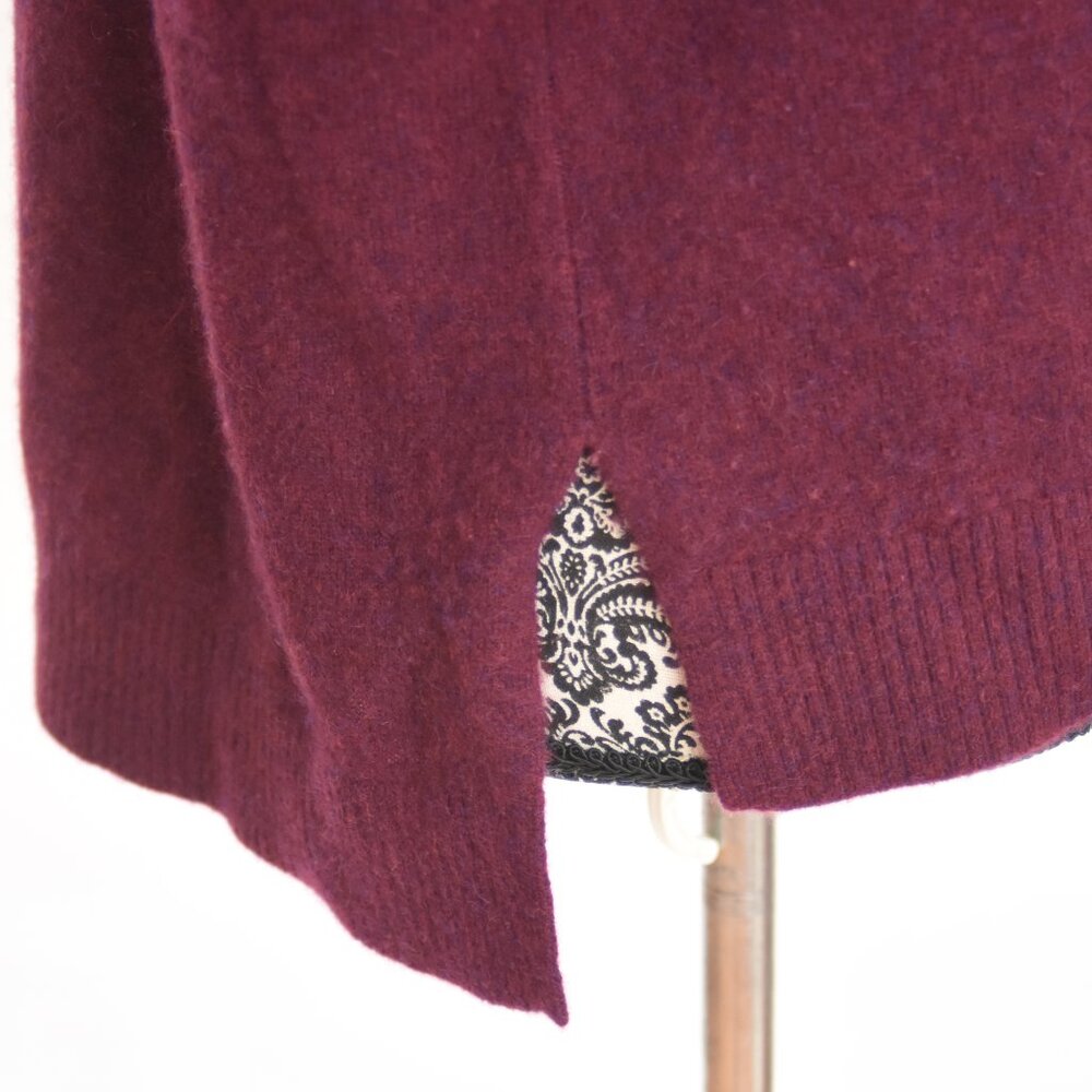 100% 2-Ply Cashmere Burgundy Sweater C by Bloomingdales Size Small - Picture 3 of 8